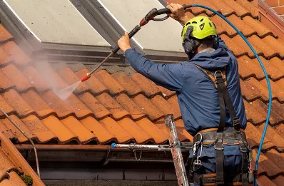 Démoussage et hydrofuge de toiture à Hervilly